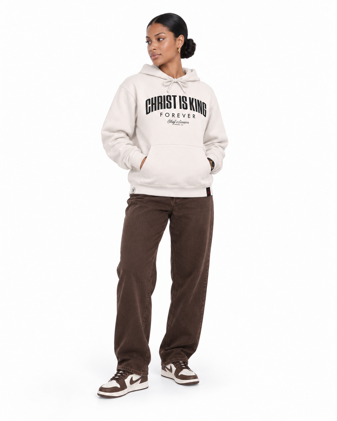 Chief Of Sinners independent pullover hoody — Bone hoodie, female three-quarter outfit